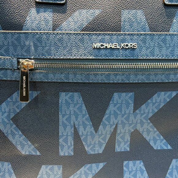 Michael Kors Kenly Large Logo Print Tote Blue (Chambray) - Picture 3 of 16